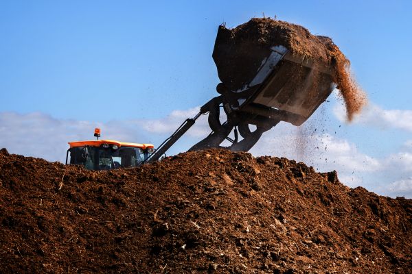 Dirt Spreading in Hendersonville